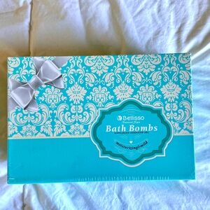 Sealed NWT Bellisso Bath Bomb Set Gift